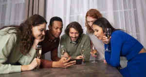 Facewey: ¿Con quién chatea tu pareja? Facewey