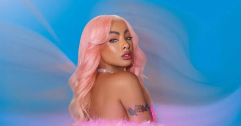 Yailín La Más Viral: La Reina del Género Urbano que Conquista el Mundo Yailin La Más Viral